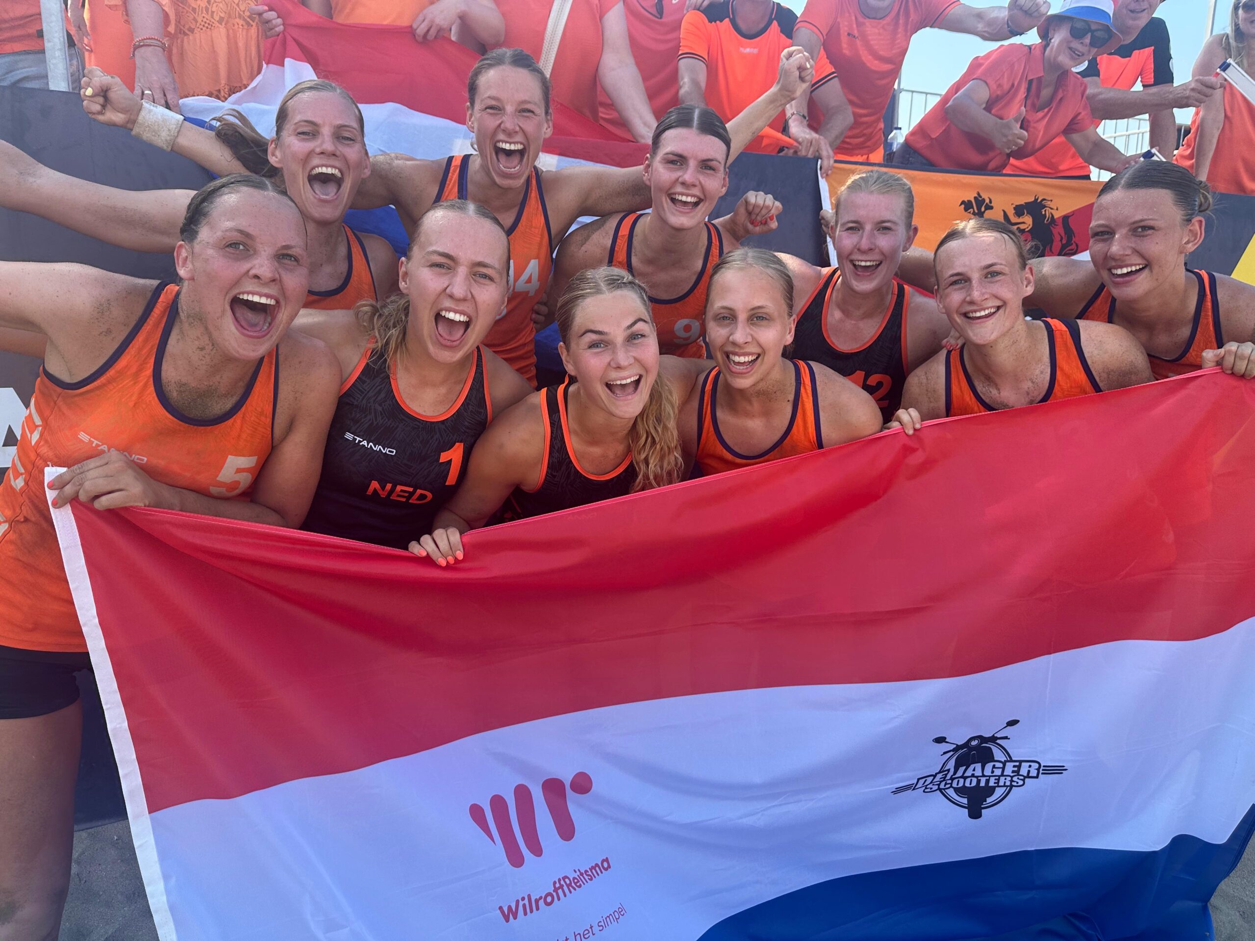 Als groepswinnaar is Nederland geplaatst voor kwartfinale