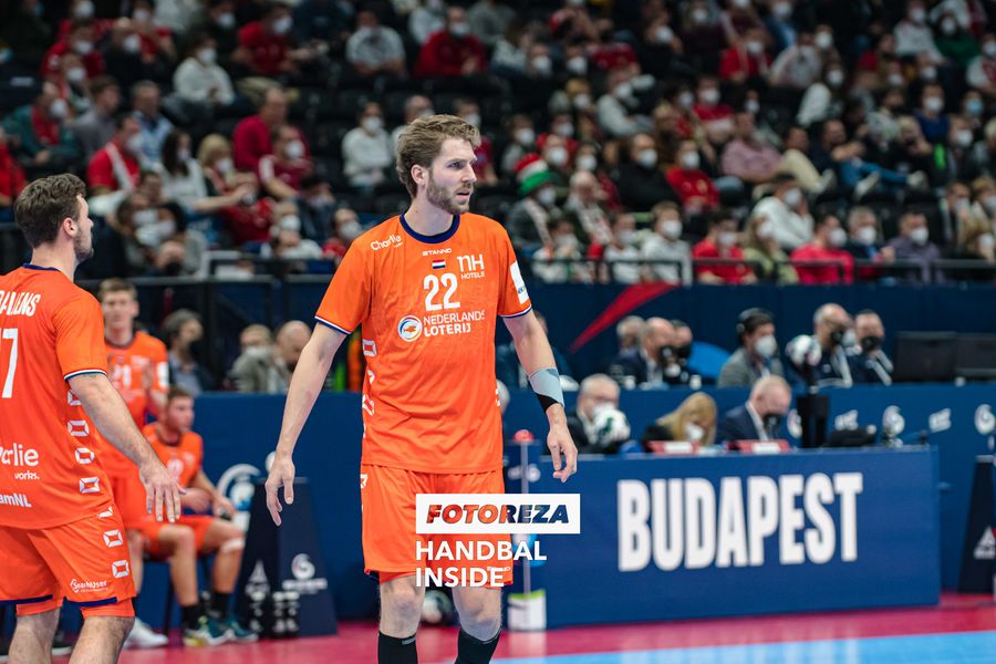 Adams mag tegen Achilles Bocholt weer mee naar voren