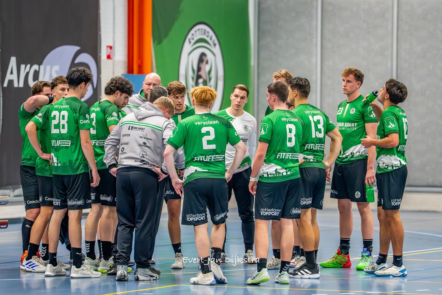 Kan Rotterdam Handbal stunten in halve finale? "Laat die ene uitzondering vanavond zijn"